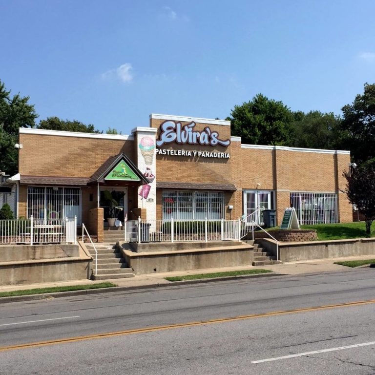 Elvira’s Cakes Best Bakery in Kansas City MO